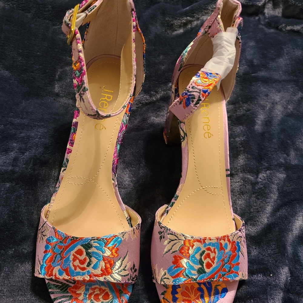 J Reneè Floral Sandals